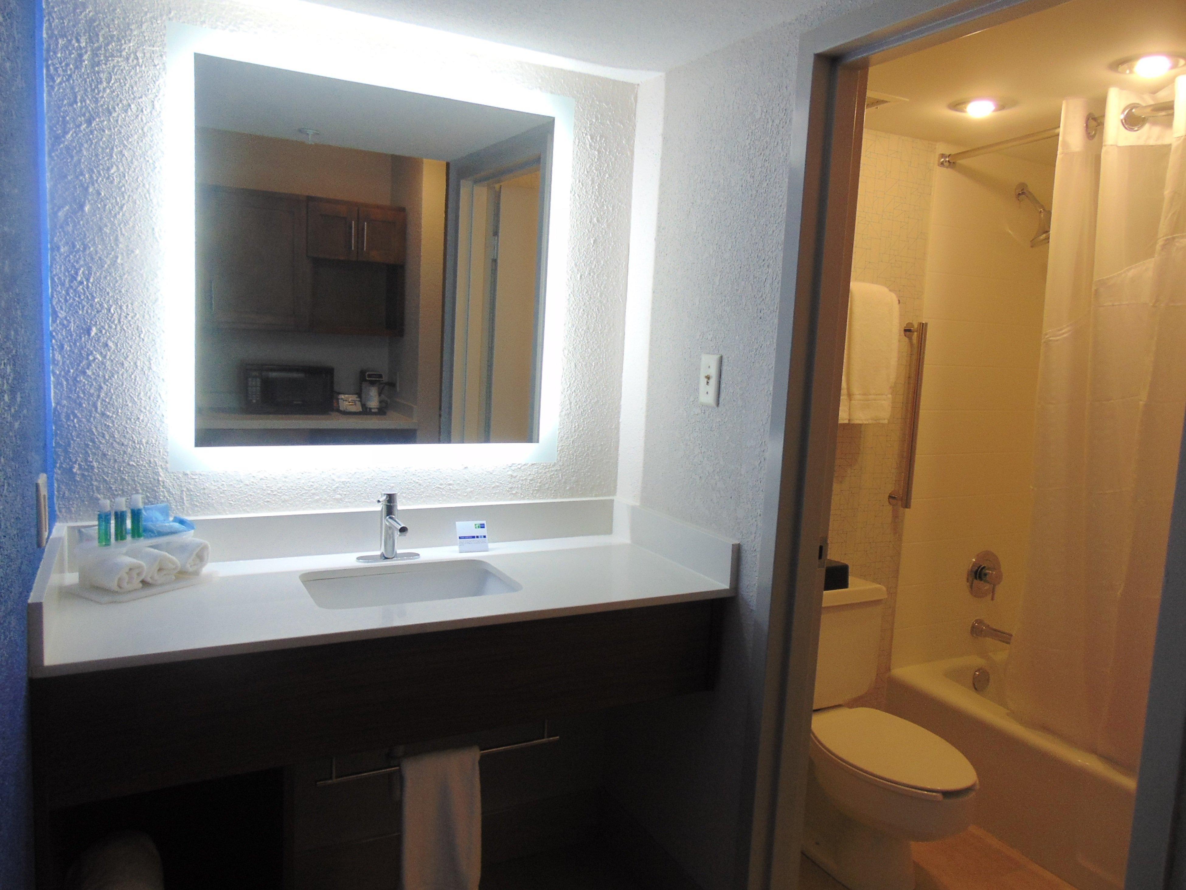 Holiday Inn Express & Suites Wapakoneta By Ihg Экстерьер фото