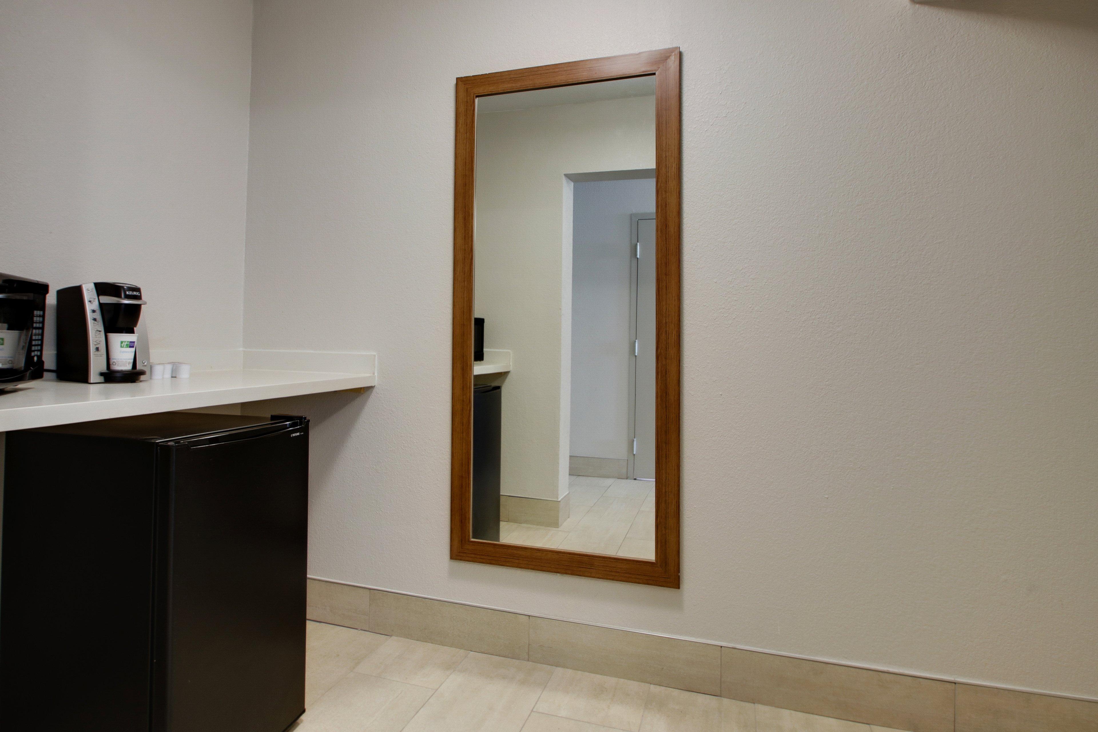 Holiday Inn Express & Suites Wapakoneta By Ihg Экстерьер фото