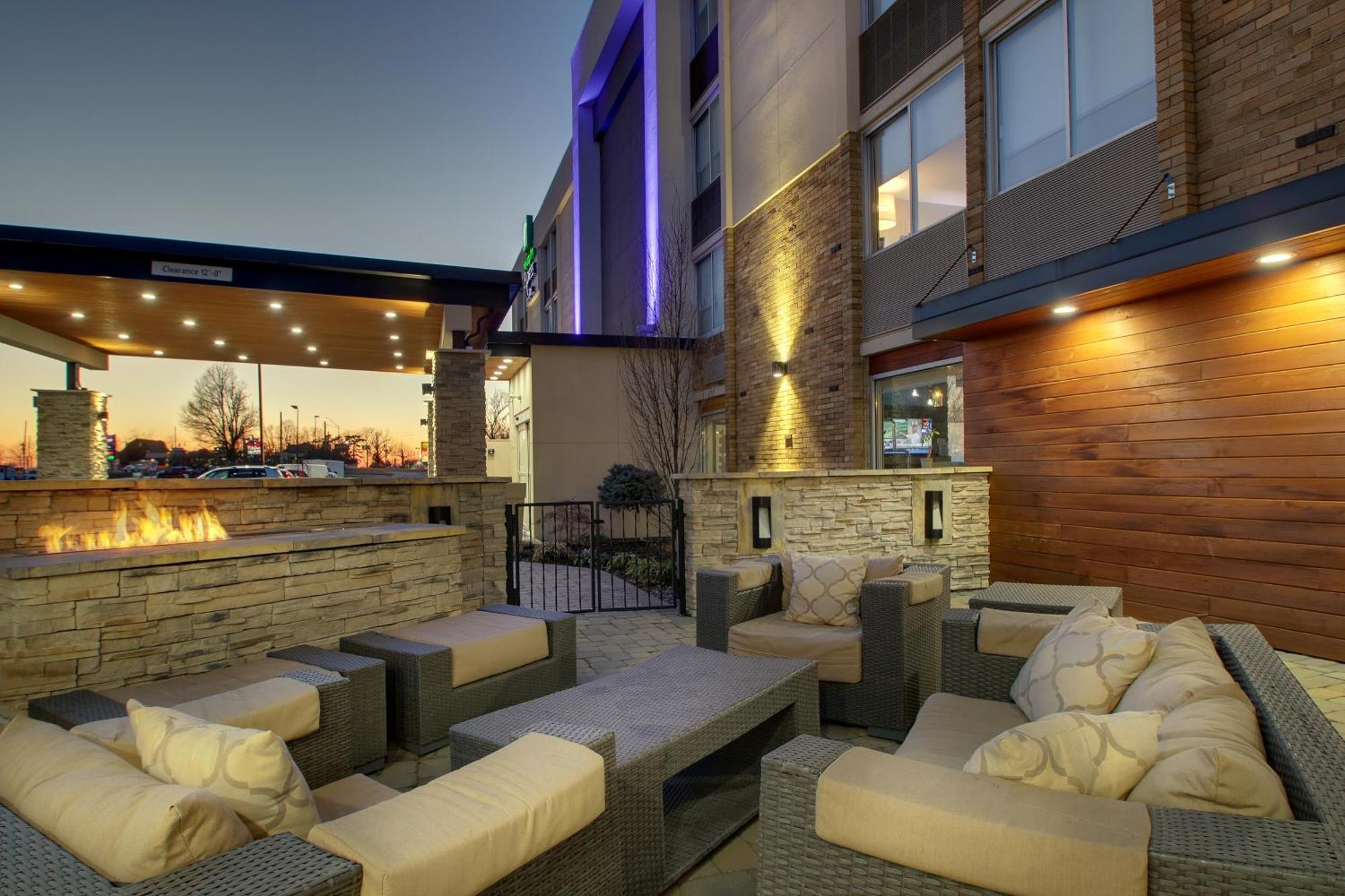 Holiday Inn Express & Suites Wapakoneta By Ihg Экстерьер фото